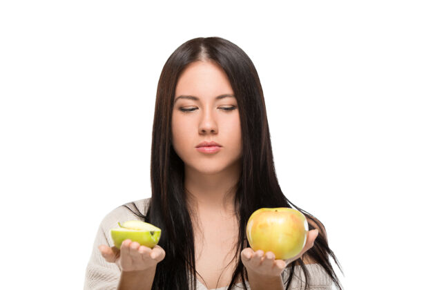 皮肤护理女孩收集苹果使白色孤立苹果女士漂亮