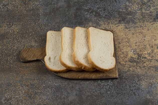 面包新鲜的白板面包早餐小麦食物