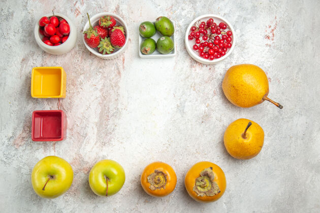 饮食顶视图水果组成不同的新鲜水果在白色地板上食物胡椒健康