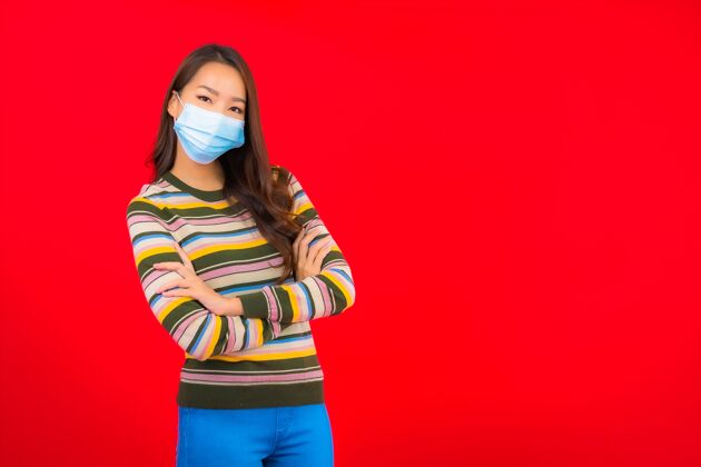 流感肖像美丽的亚洲年轻女子戴着面具保护covid19空气污染感染医院