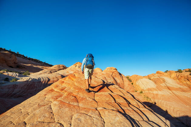 峡谷犹他州徒步旅行山远足不寻常的自然风景太棒了形成砂岩地层山活跃国家
