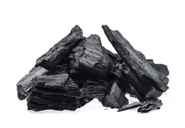碳白色背景上的木炭纯度烹饪自然