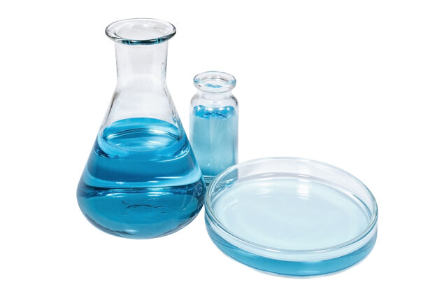 烧瓶医疗小瓶 培养皿和蓝色液体灯泡流感药理学研究实验室