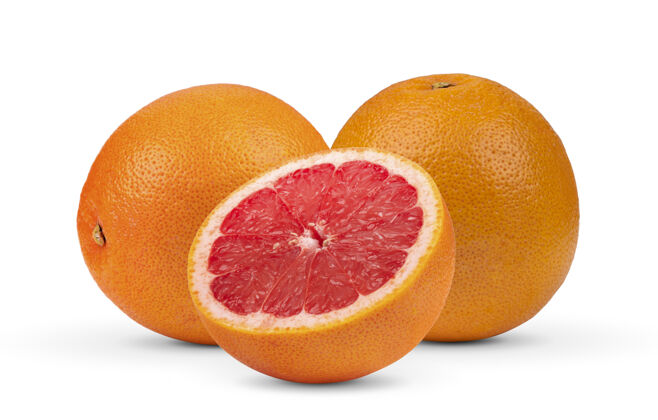 成熟葡萄柚柑橘类水果隔离水果切块多汁