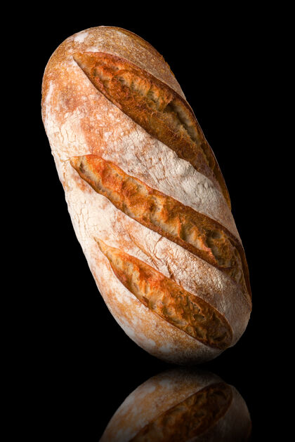 餐新鲜的烤黑麦面包烘焙法国面包