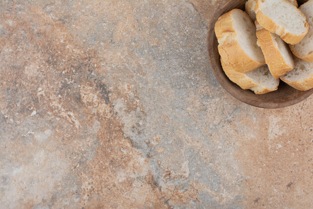 面包木碗香面包片外壳脆脆法式面包