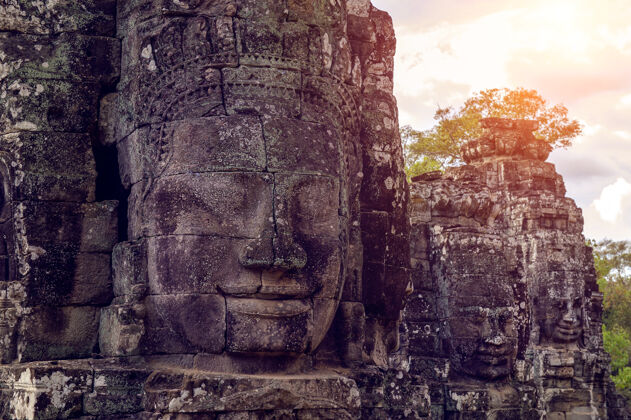 雕刻佛教面临巴永寺 吴哥窟在柬埔寨服务佛教遗迹