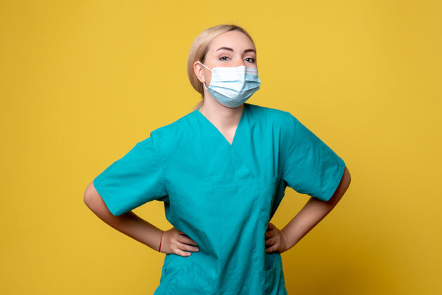 大流行正面图女医生穿着医用衬衫 戴着消毒口罩 医院医护人员健康共患大流行成人健康肖像