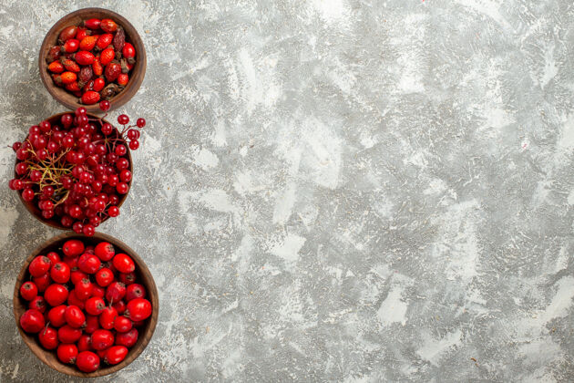 醋栗顶视图红色浆果醇厚的水果白色背景灌木甜点水果