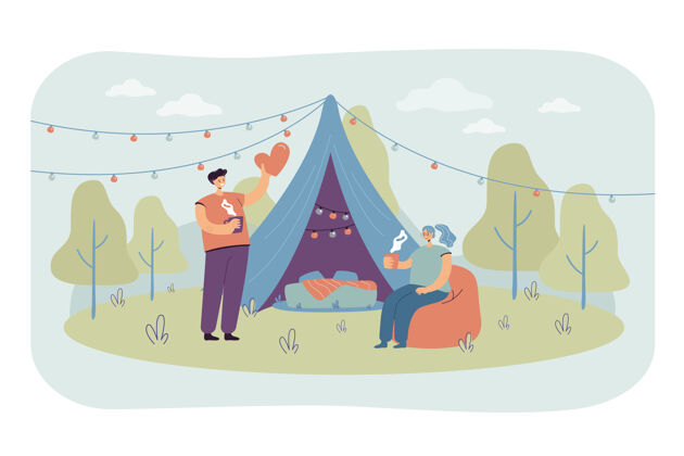 帐篷一对快乐的情侣一起在自然隔离的公寓里露营度假露营地人