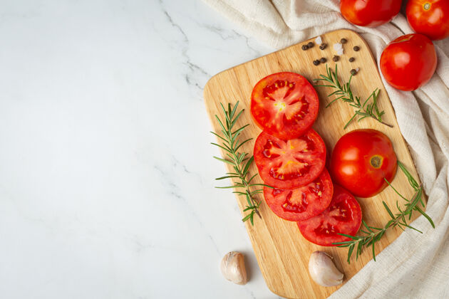 抗氧化剂新鲜的西红柿可以煮了草药种子番茄