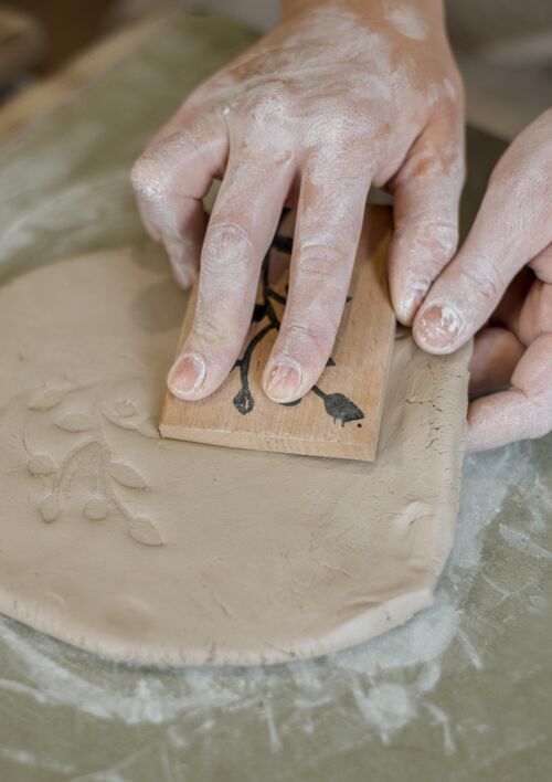 创意车间陶瓷元素的布置艺术家工艺陶瓷