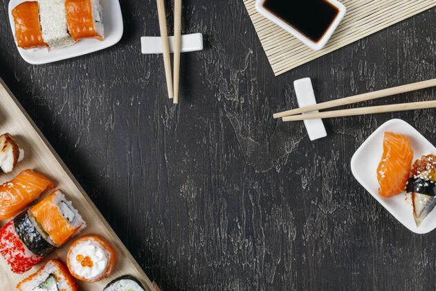 组成平铺传统日本寿司与复制空间美食寿司亚洲