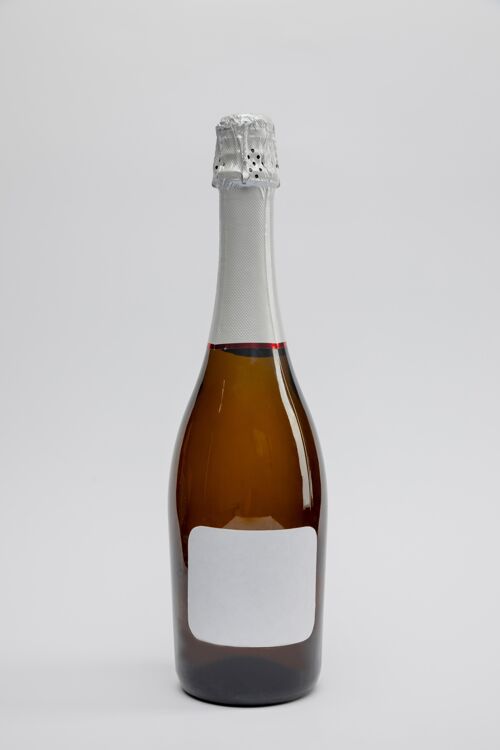 节日带模型的香槟瓶模型瓶子饮料
